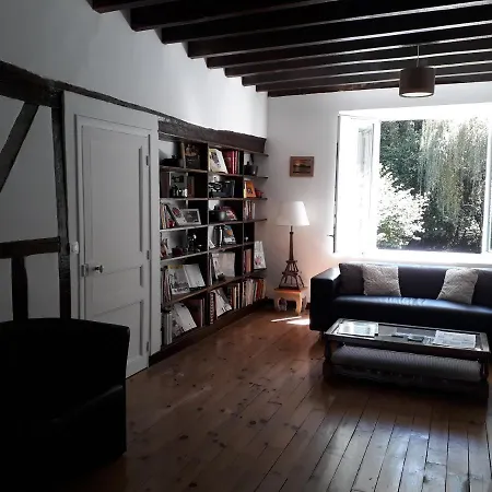 Le Moulin De Augustin Bed & Breakfast